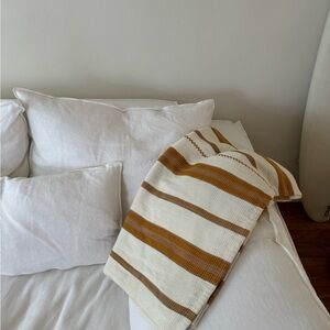 Heather Taylor Home Marigold / Goldenrod blanket